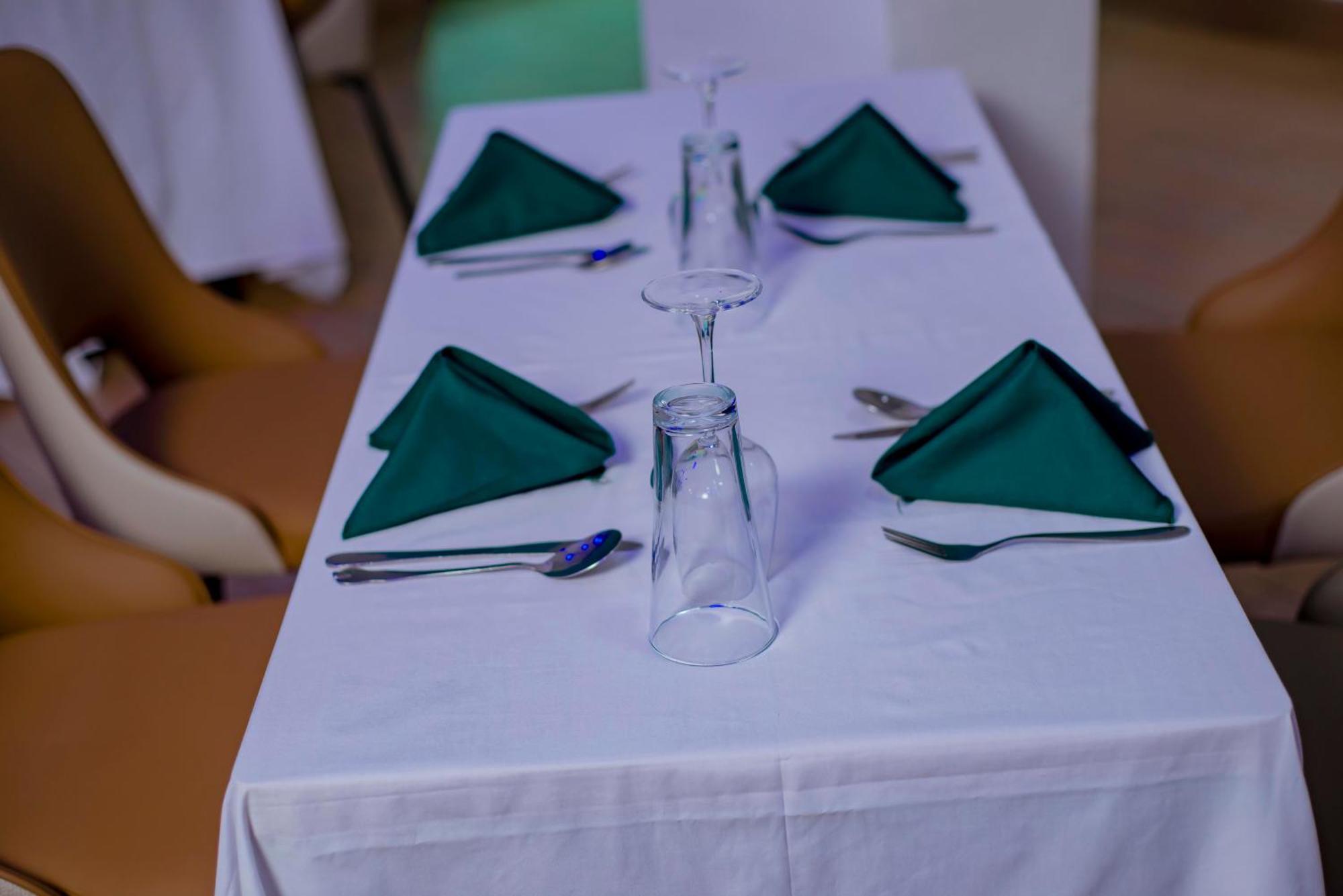 Centric Hotel Kigali Eksteriør billede